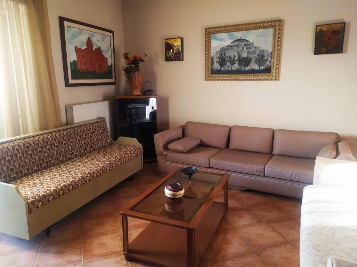 Homely Σπάτα Εξωτερικό φωτογραφία